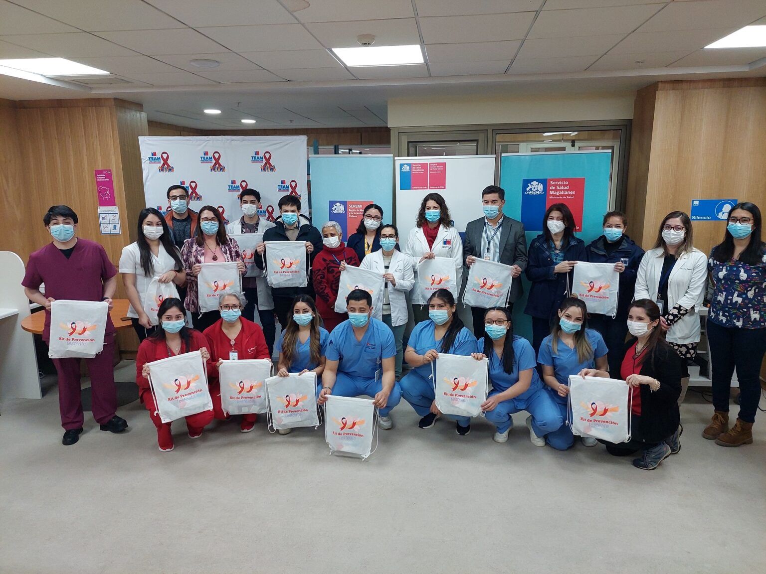 El Hospital Clínico Magallanes se convierte en el primer establecimiento en implementar autotest de VIH