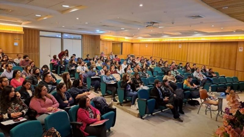Comunidad funcionaria de sector Salud de Magallanes se capacitó en acompañamiento en salud a personas trans