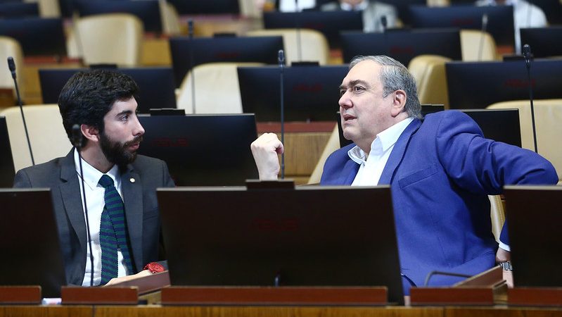 Diputado por Magallanes Carlos Bianchi plantea incorporar datos sanguíneos en la Cédula Nacional de Identidad
