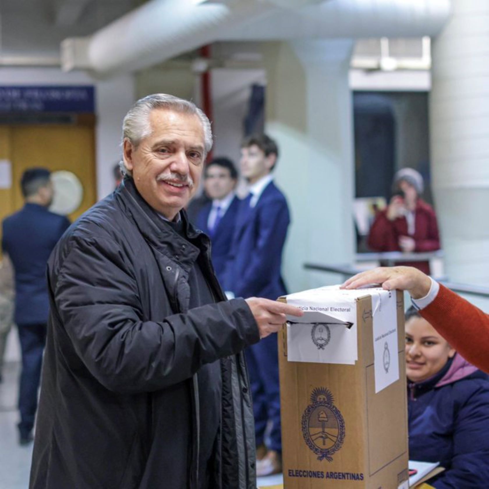 Se realizan con normalidad elecciones primarias en Argentina | Resultados se comenzarán a conocer a las 18 hs, hora Argentina
