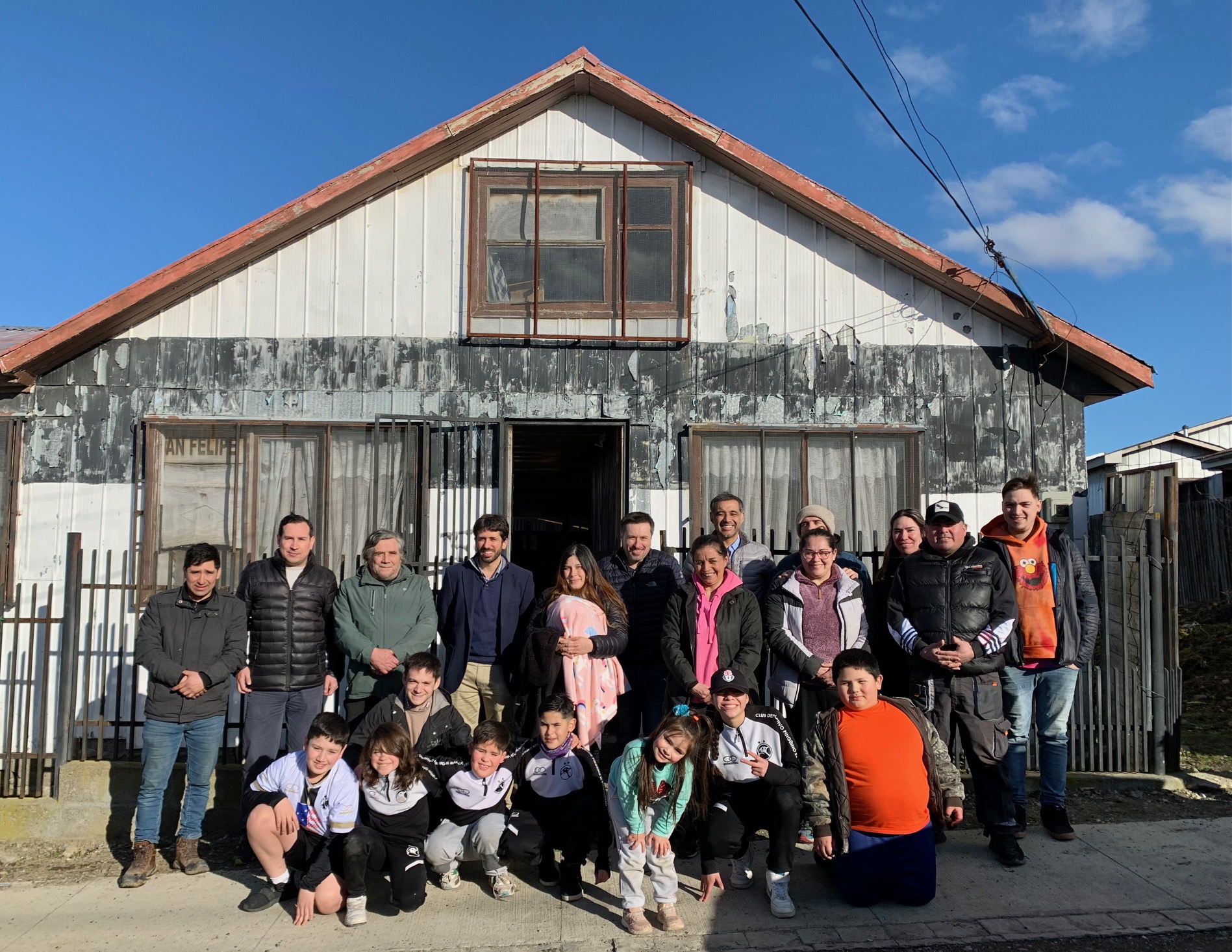 Desarrollo Social y Familia aprobó diseño de proyecto para construir nueva sede del Club Deportivo El Pingüino de Punta Arenas