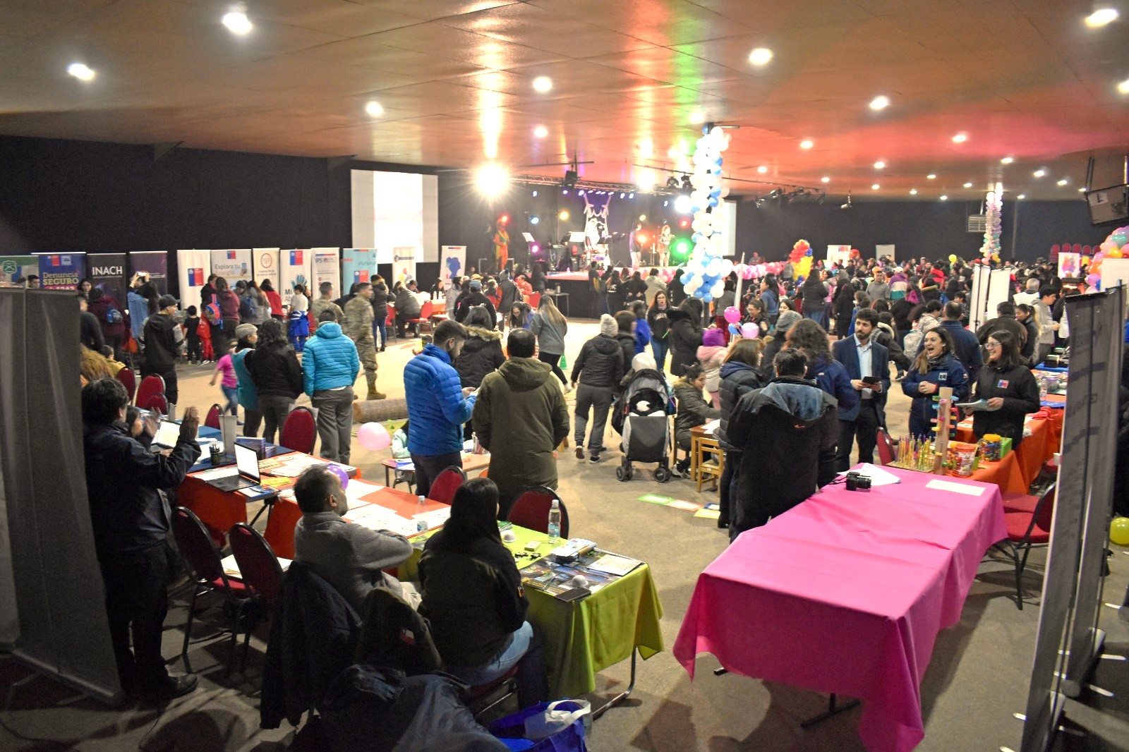 Día de la Niñez fue celebrado en un gran Gobierno en Terreno en Punta Arenas