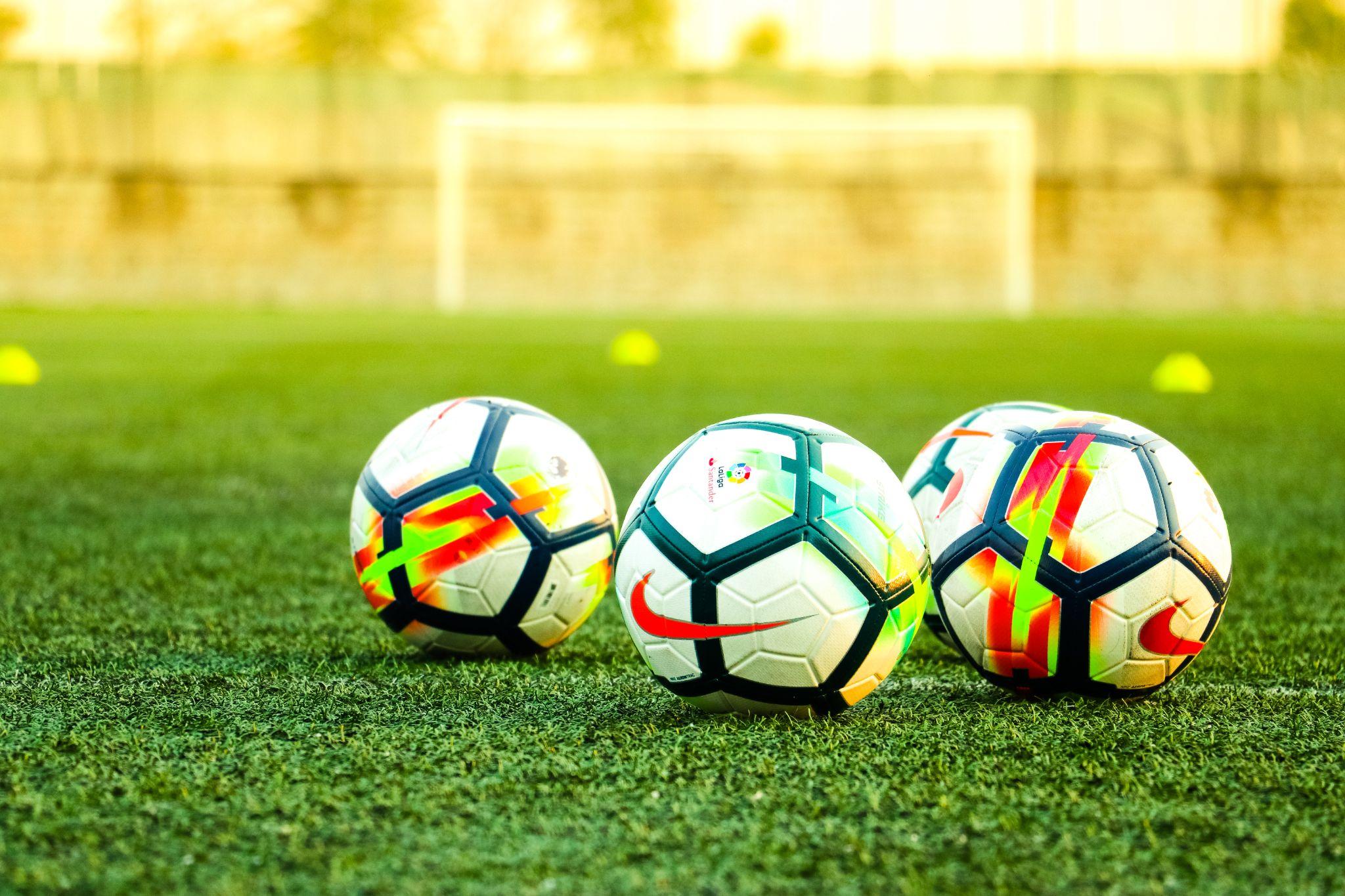 ¿Por qué los casinos en línea patrocinan equipos de fútbol chileno?