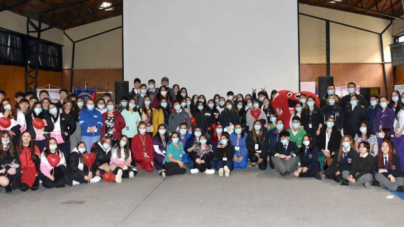 Primera Feria de Salud Cardiovascular realizaron estudiantes de 7 liceos y colegios con la SEREMI de Salud de Magallanes