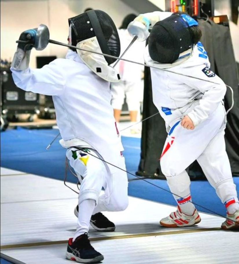 Hoy comenzó la participación de esgrimistas magallánicos en el Panamericano de Uruguay