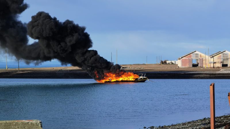 Tres lesionados dejó explosión de lancha en había Percy en Tierra del Fuego