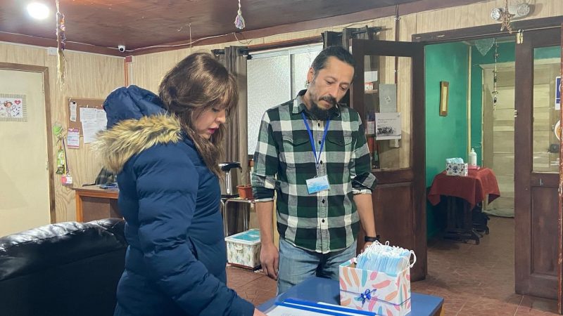 Delegada Provincial Romina Alvarez visita Albergue de personas en situación de calle en Puerto Natales