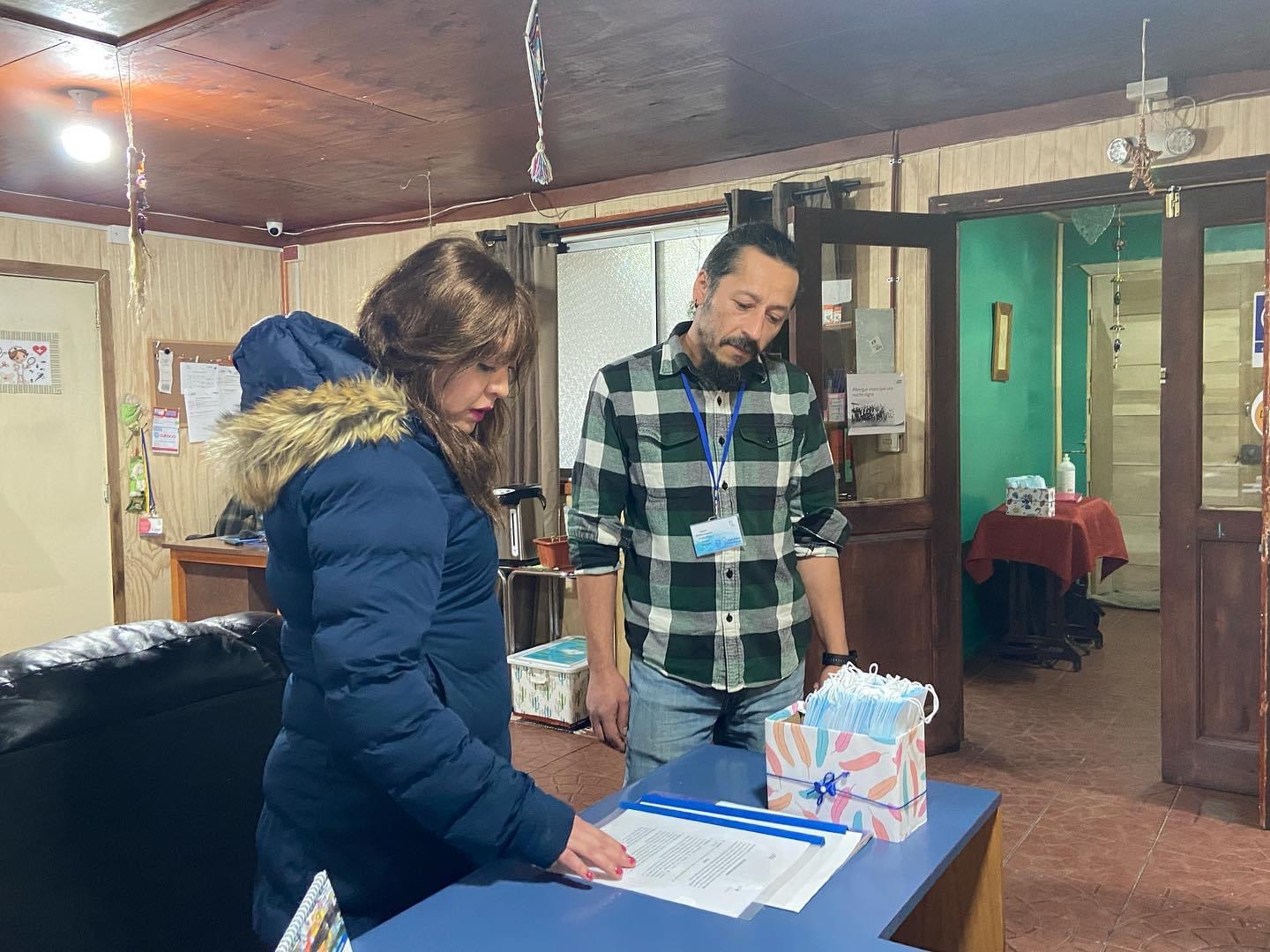 Delegada Provincial Romina Alvarez visita Albergue de personas en situación de calle en Puerto Natales
