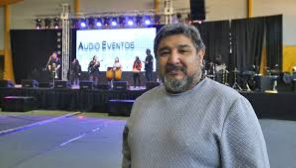 Concejal de Punta Arenas Jorge Risco solicita al Alcalde respuestas sobre el pago a una emisora nacional para transmisión del festival