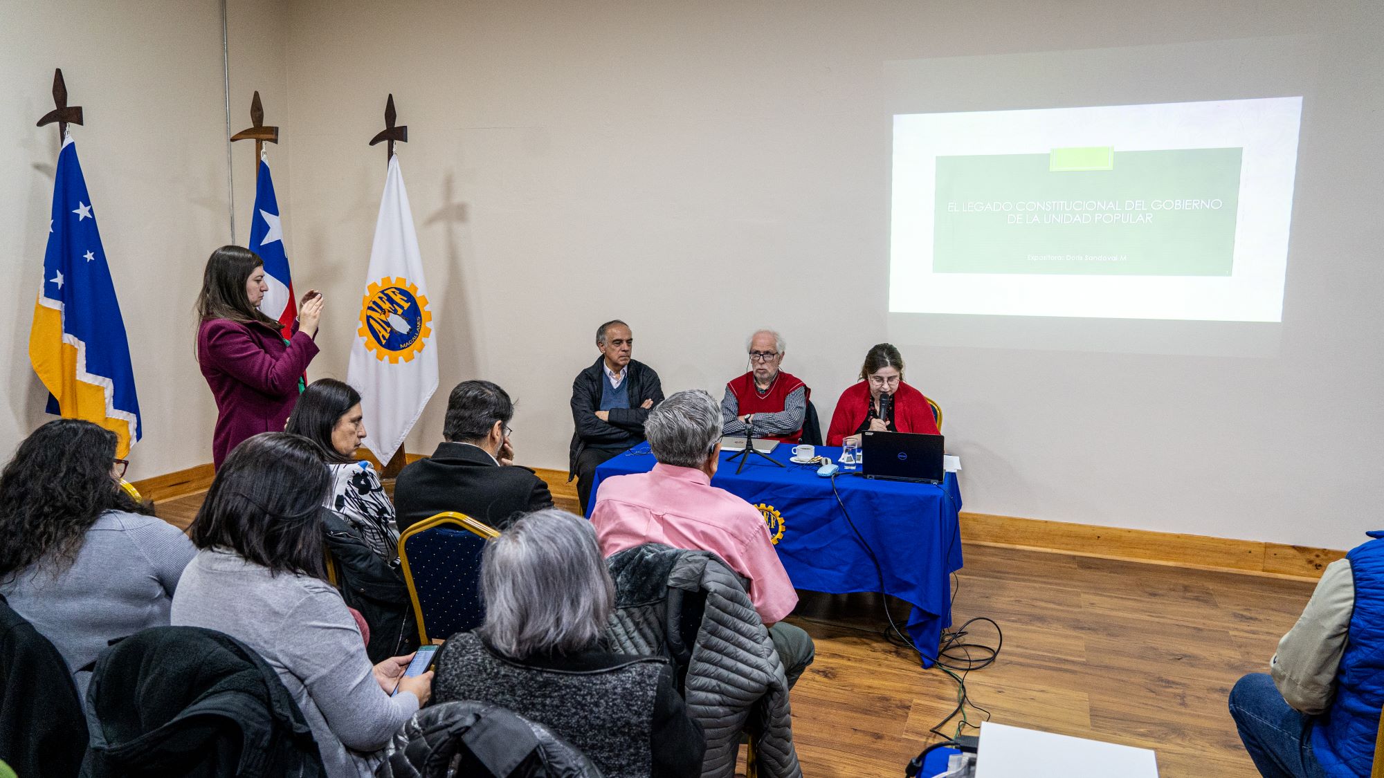 Con memorial y conversatorio Anef Magallanes conmemoró 50 años del Golpe de Estado cívico militar