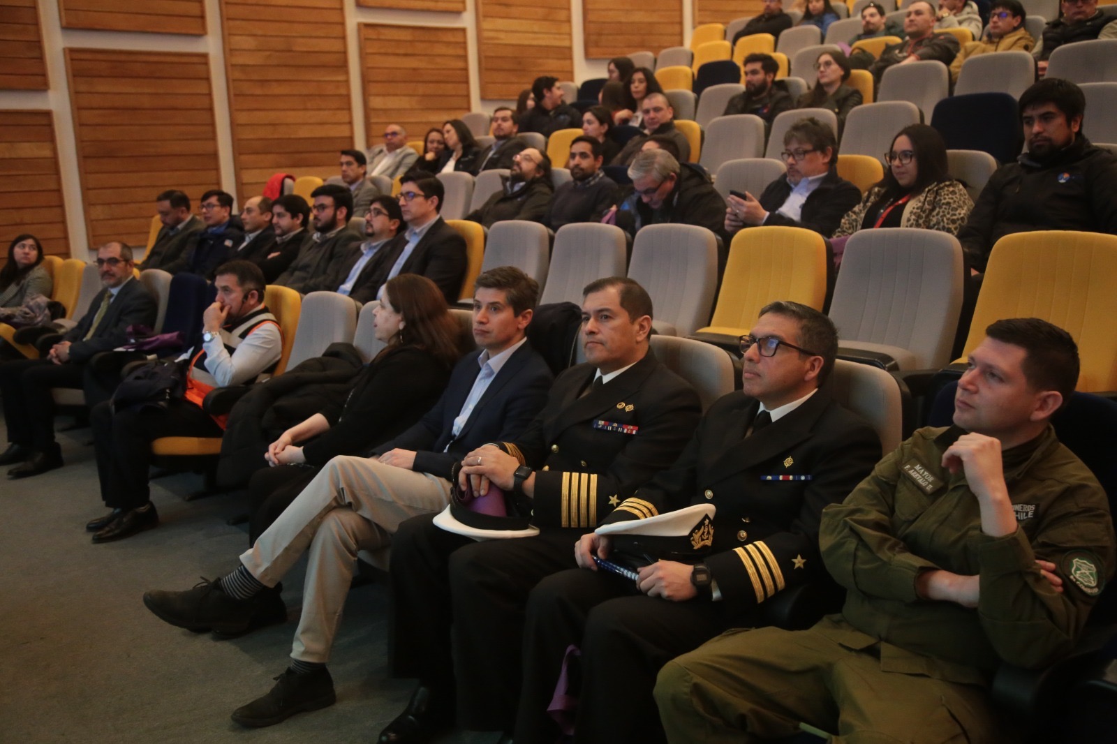 En seminario organizado por Magallanes Puerto Sostenible destacan importancia de la seguridad en el rubro marítimo-portuario y acercamiento del sector a la comunidad
