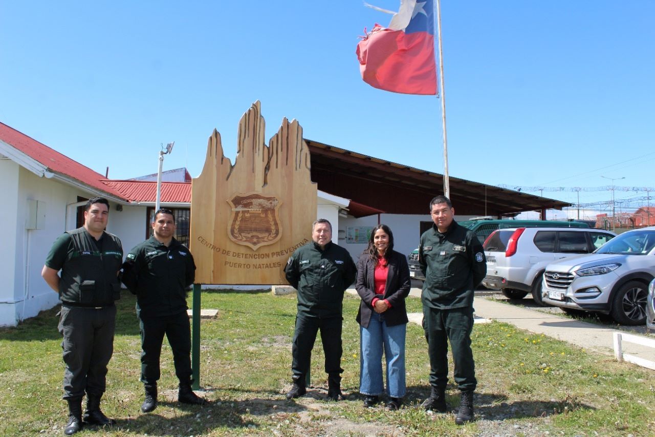 SEREMI de Justicia y DDHH de Magallanes Michelle Peutat destacó importancia de reforma que moderniza la Escuela de Gendarmería
