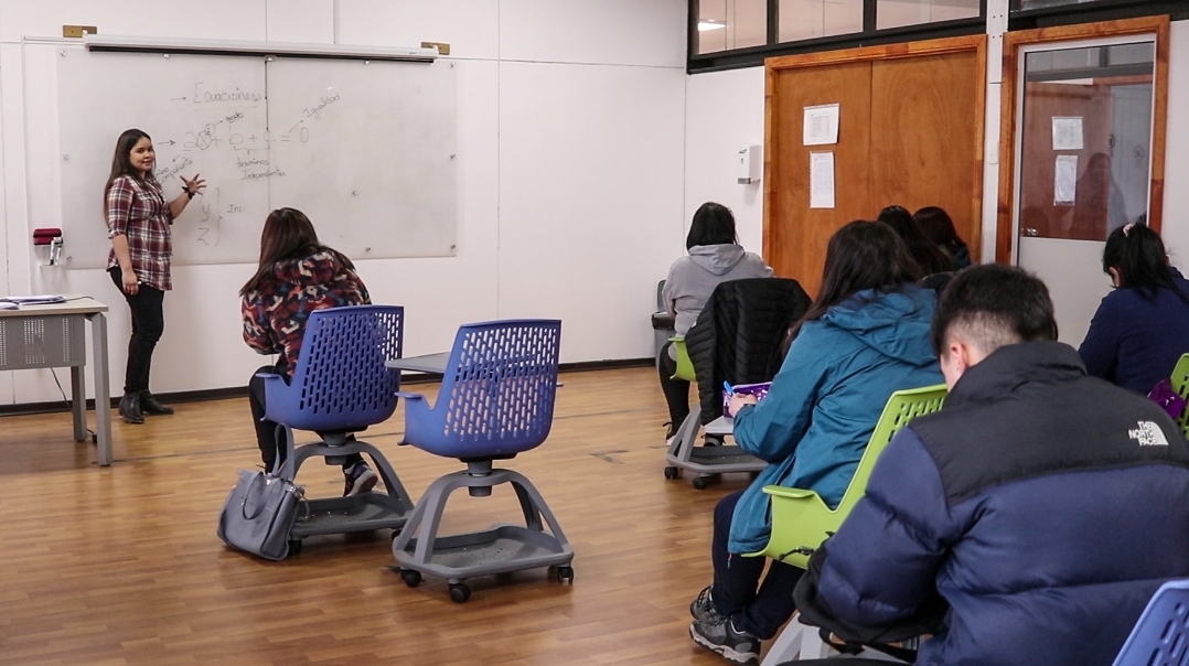 Se iniciaron clases del preuniversitario gratuito organizado por el CFT Magallanes en Porvenir