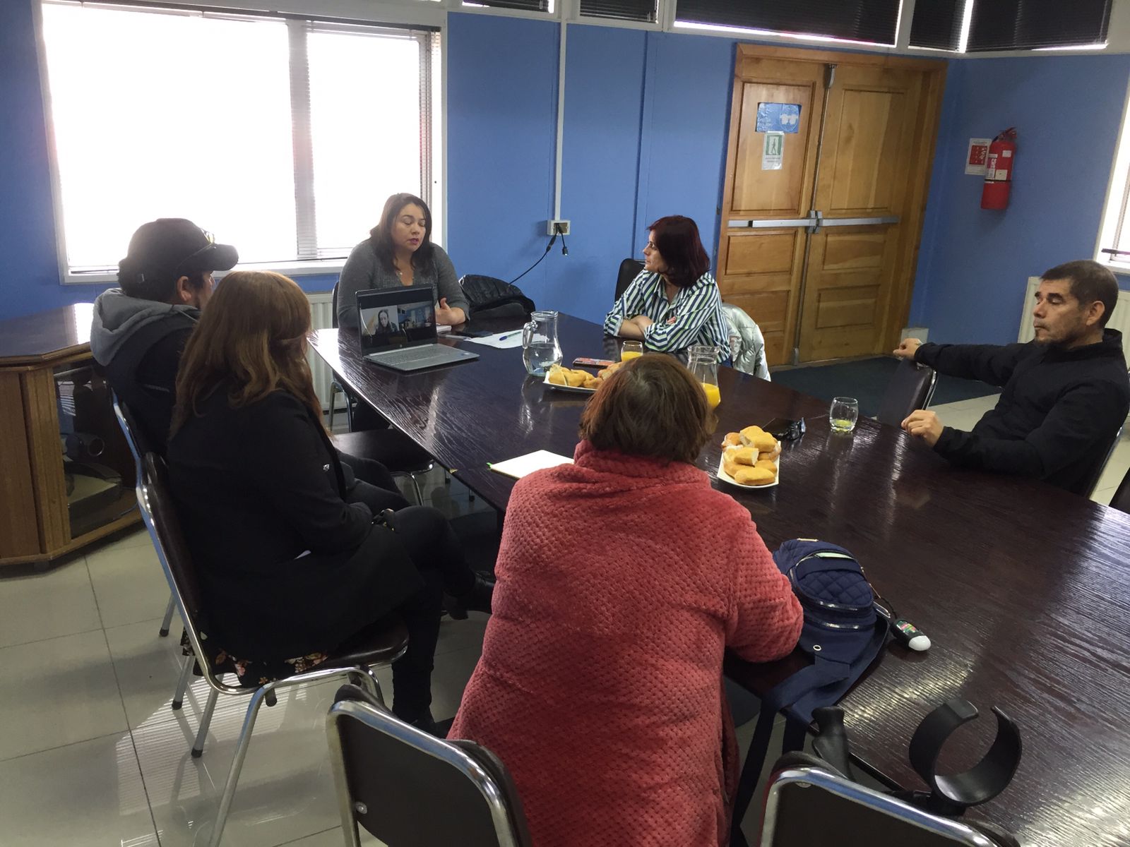 SEREMI de Economía se reunió con representantes de pescadores artesanales independientes y gremios del turismo de Última Esperanza