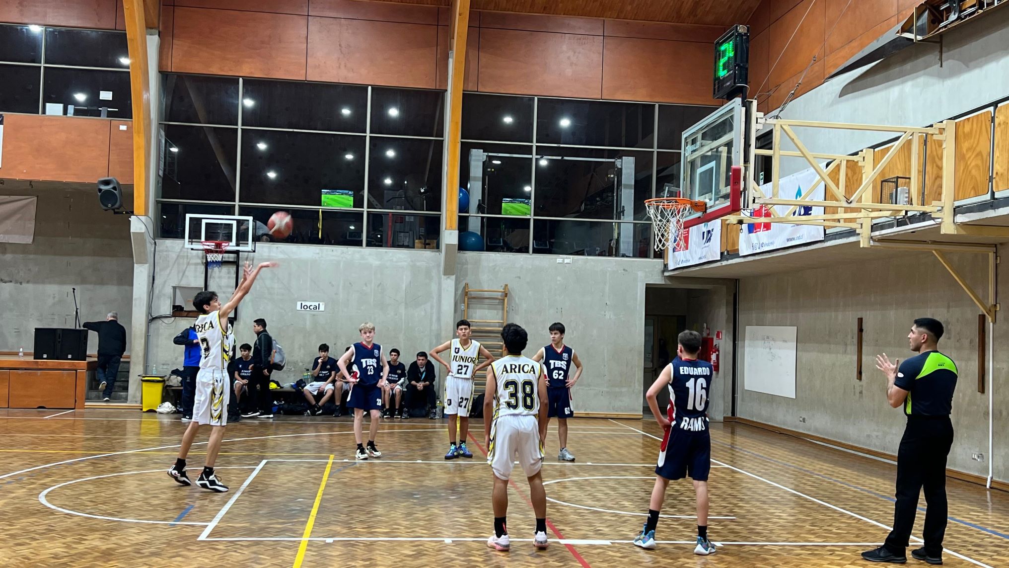 Final Nacional Juegos Deportivos Escolares: Básquetbol varones. región de Magallanes supera con comodidad al seleccionado de Arica y Parinacota