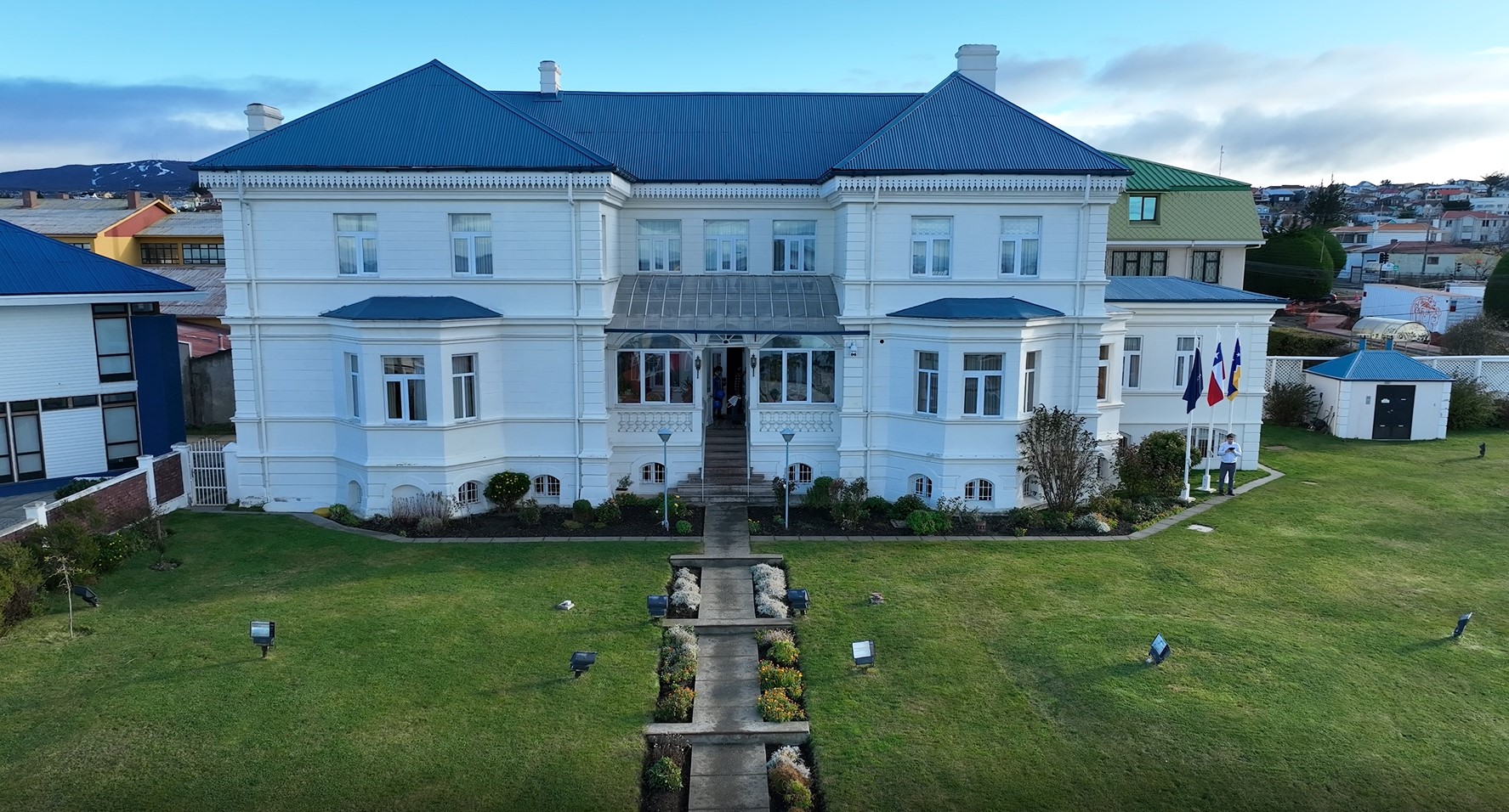 Corte de Punta Arenas mantiene en prisión preventiva a autor de conducción en estado de ebriedad causando lesiones graves en Puerto Natales
