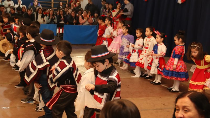 13º Muestra y Campeonato de Cueca del Colegio Pierre Faure de Punta Arenas