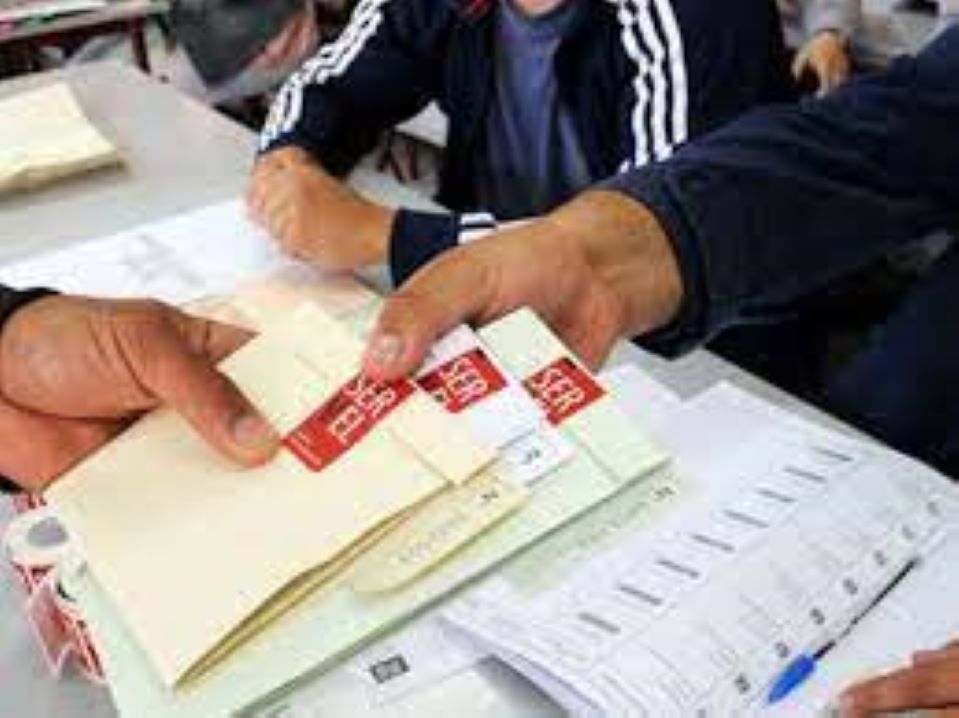 2.839 espacios públicos autorizados para propaganda electoral del plebiscito constitucional del 17 de diciembre próximo
