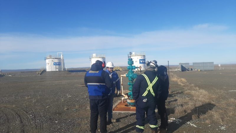 Superintendencia de Medio Ambiente y Dirección  General de Aguas del MOP en fiscalizaciones en pozos de hidrocarburos en Tierra del Fuego
