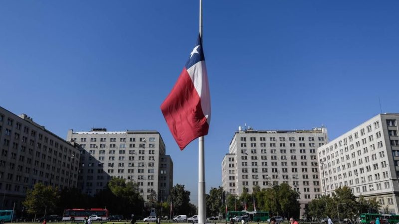 Gobierno declara Duelo Nacional el día lunes 11 de septiembre