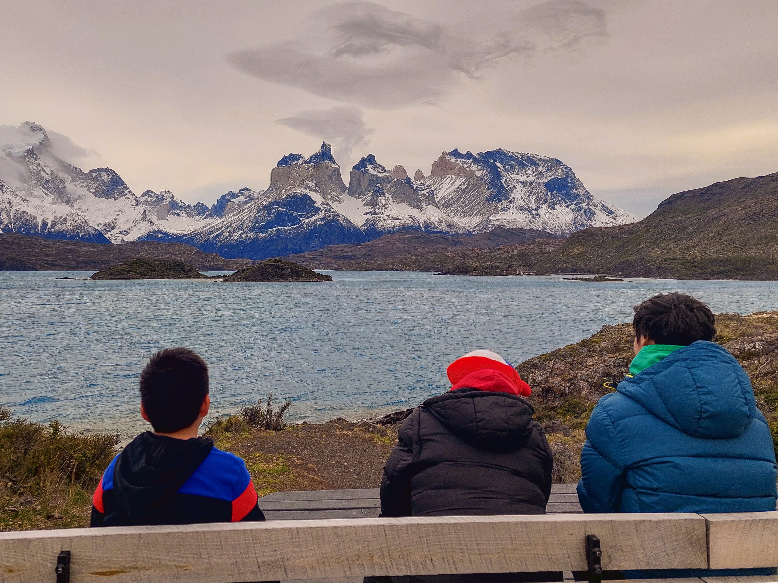 Niñas, niños y adolescentes conocen su región en un programa de Gira de Estudios a Ultima Esperanza