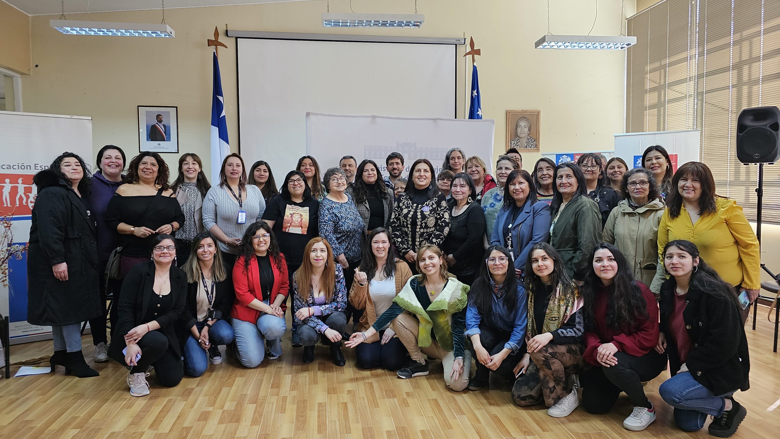 Magallánicas protagonizan diálogo participativo sobre rediseño de estrategia nacional contra la violencia de género