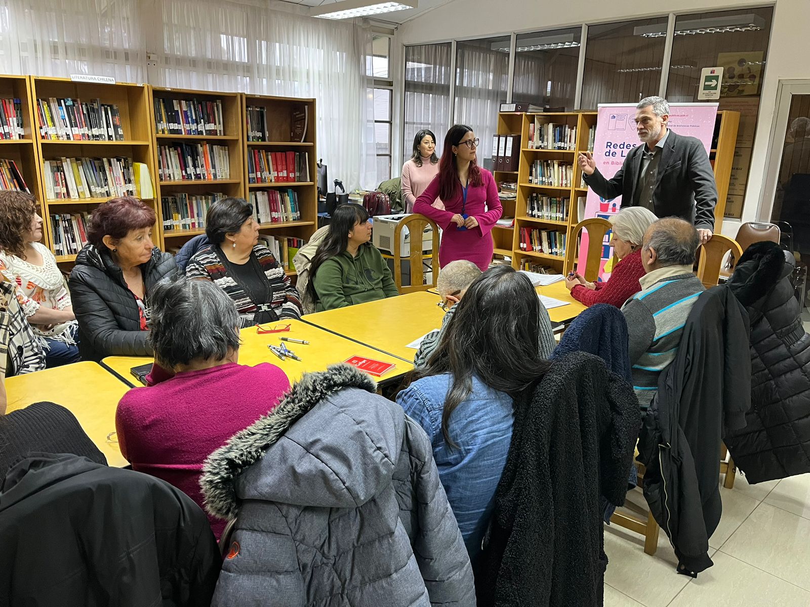 Inicio del Club de Lectura «Letras para la Memoria» marca apertura gradual de Biblioteca Pública 47 de Punta Arenas