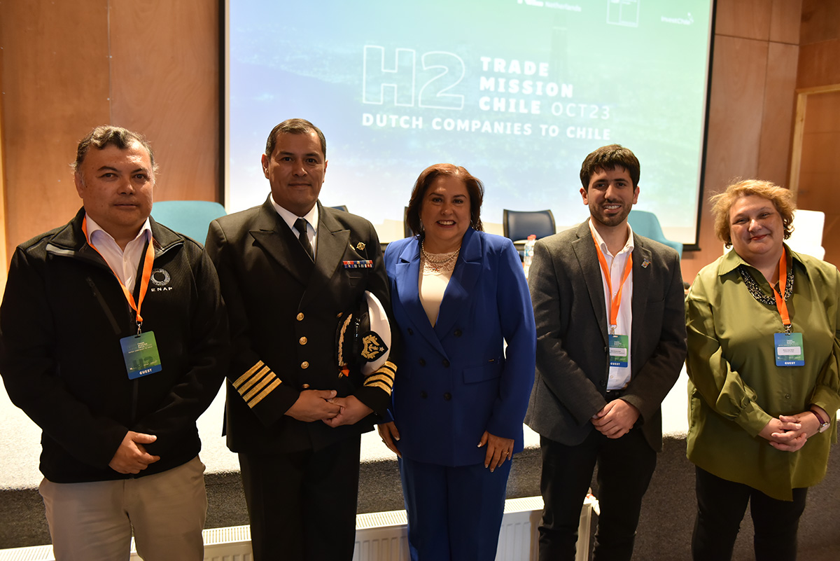 ENAP expone su plan de desarrollo de hidrógeno verde en Magallanes ante la comitiva especial de Países Bajos que visitó la región