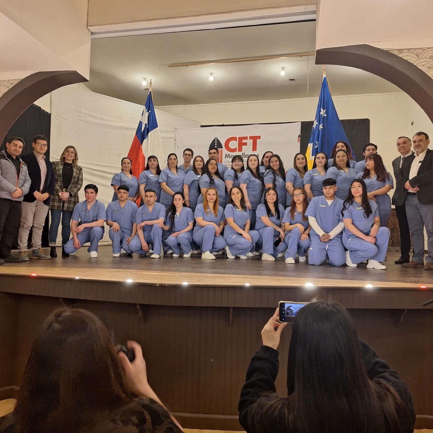 Fueron investidos los primeros Técnicos en Enfermería en Porvenir egresados del CFT Estatal de Magallanes