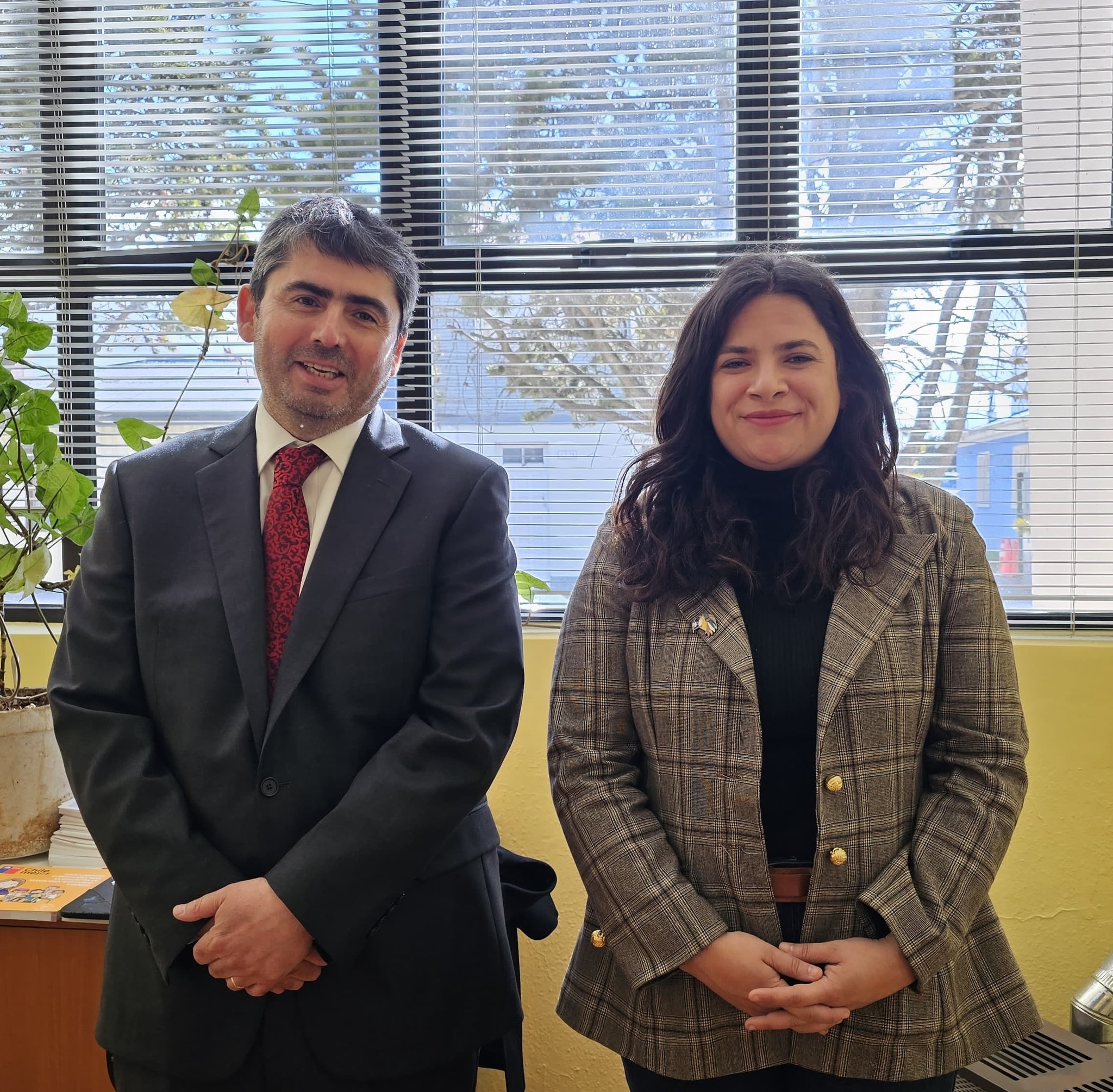 Fiscal Regional de Magallanes y Ministra de la Mujer se reúnen en Punta Arenas