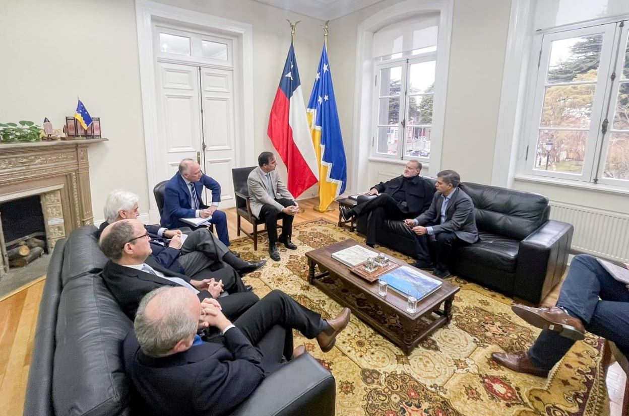 Provincia argentina de Tierra del Fuego y la región de Magallanes avanzan en una alianza estratégica