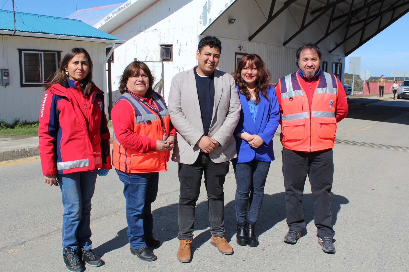 Autoridades de la Provincia de Ultima Esperanza destacan beneficios de la Tarjeta de Tránsito Vecinal para cruzar la frontera