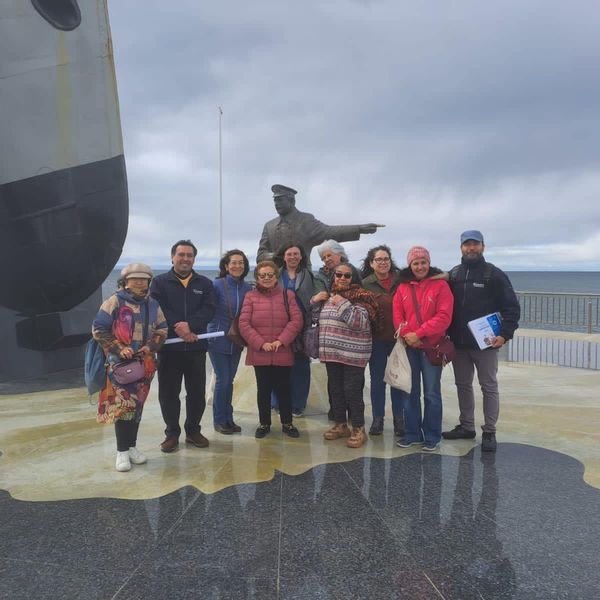 Municipalidad organiza City Tour en los hitos antárticos de Punta Arenas