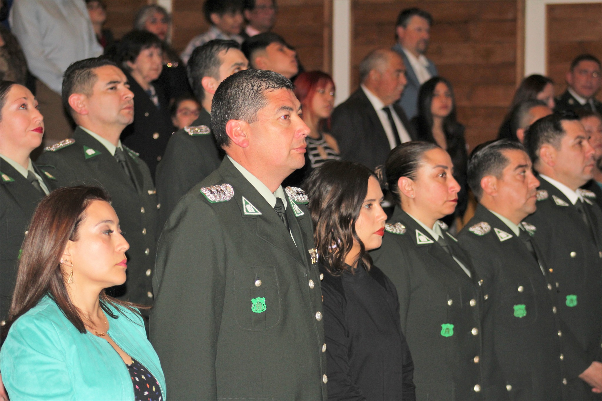 SEREMI de Justicia y DDHH destaca funcionarios de Gendarmería de Magallanes en su 93° aniversario