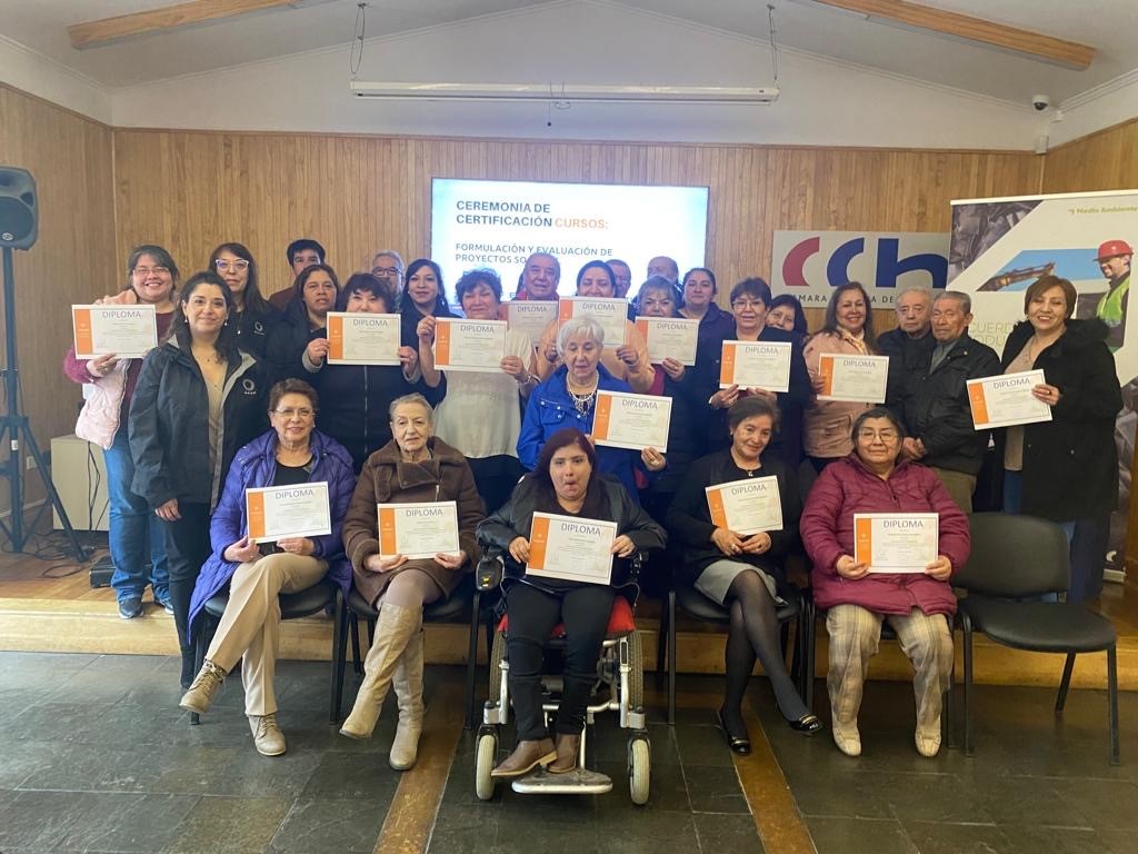 40 dirigentes comunitarios de Magallanes fueron capacitados por ENAP en formulación de proyectos sociales