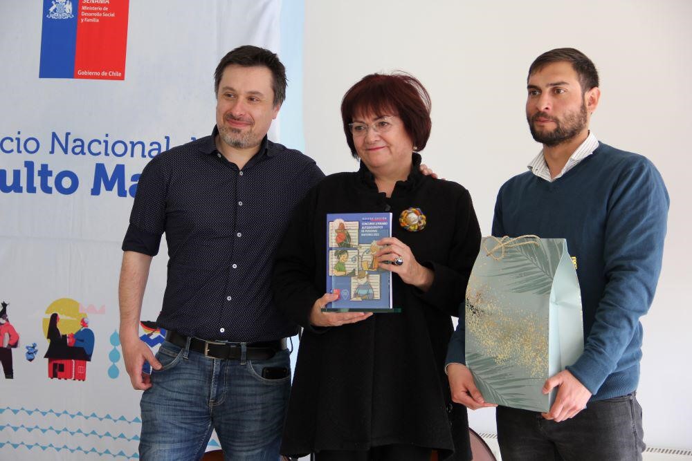 «Mis cuatro vidas» de Marco Antonio Barticevic Sapunar fue el relato ganador del Concurso Literario de SENAMA Magallanes