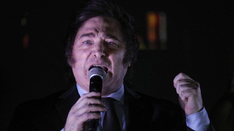 El huracán Milei | Siete claves de la elección argentina | Mariano Schuster, Pablo Stefanoni | Nueva Sociedad