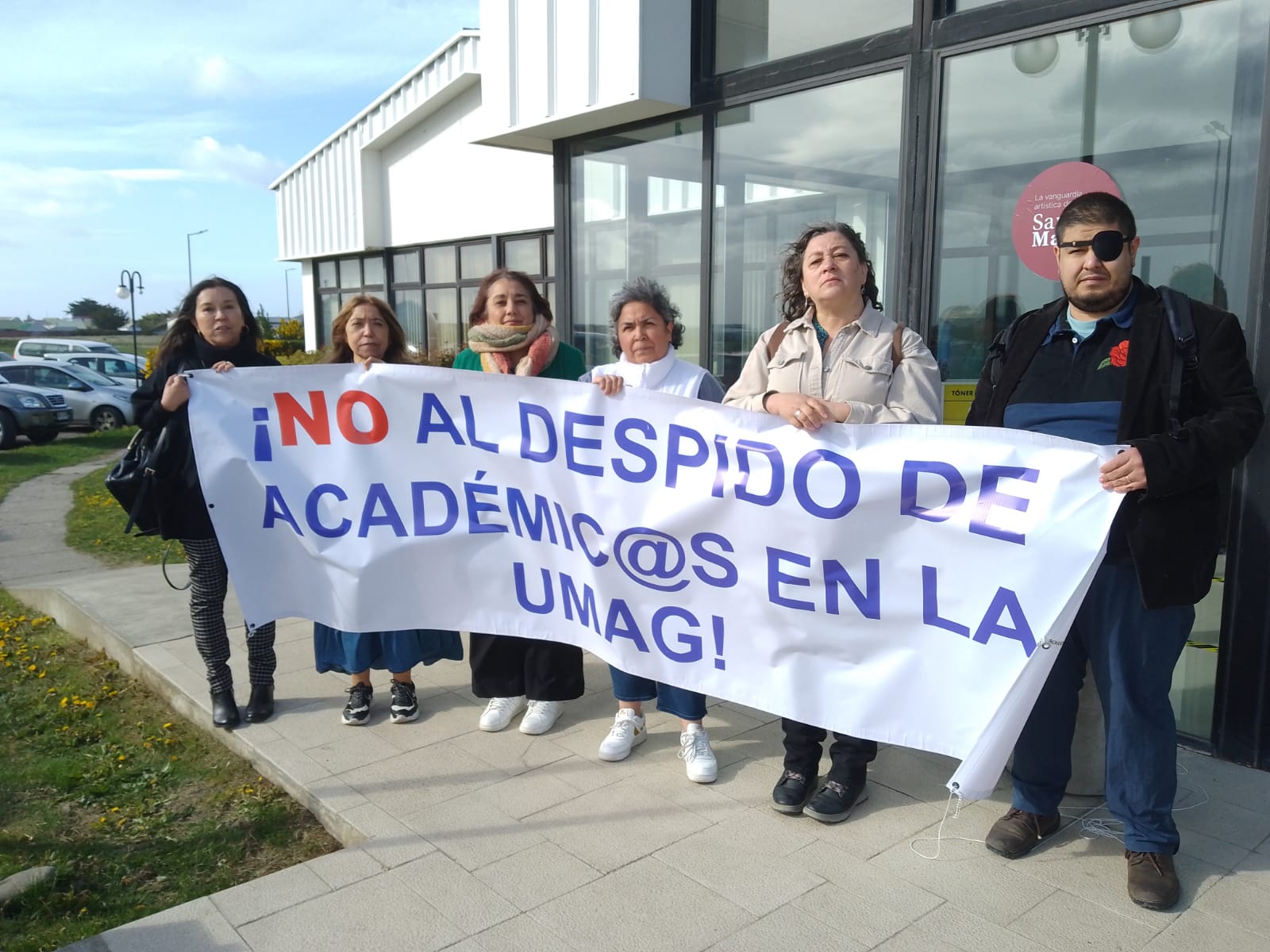 Académicos de la Universidad de Magallanes expresan su rechazo a despidos arbitrarios e injustificados | 13 académicos han sido desvinculados hasta el momento