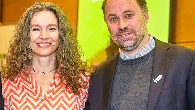 Dar hasta que duela | Paula Montes y José Francisco Yuraszeck | Opinión
