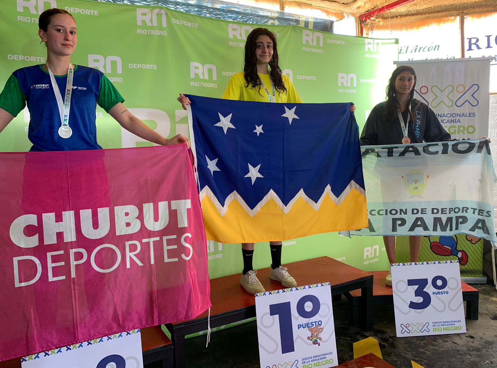 Concluyó exitosamente participación de Magallanes en Natación en los Juegos Binacionales Araucanía 2023