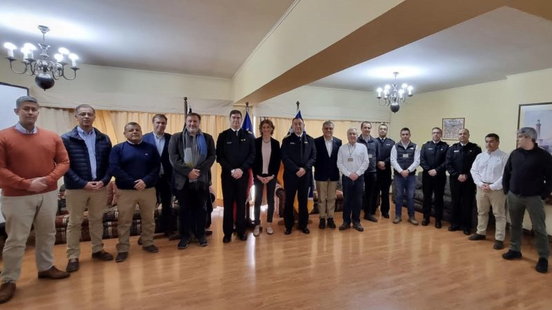 Gremios Marítimos locales se reunieron en Punta Arenas con la Autoridad Marítima Nacional.