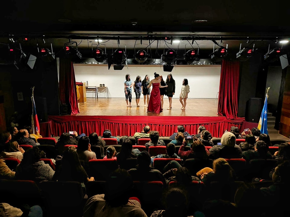 Gala Extraescolar de Teatro se realizó en Porvenir