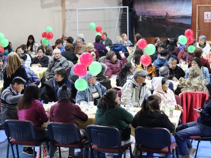 Jornada de Celebración con adultos mayores organizó la Municipalidad de Porvenir