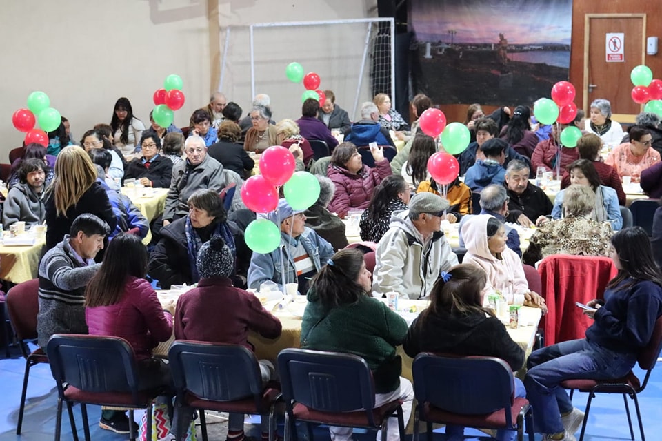 Jornada de Celebración con adultos mayores organizó la Municipalidad de Porvenir