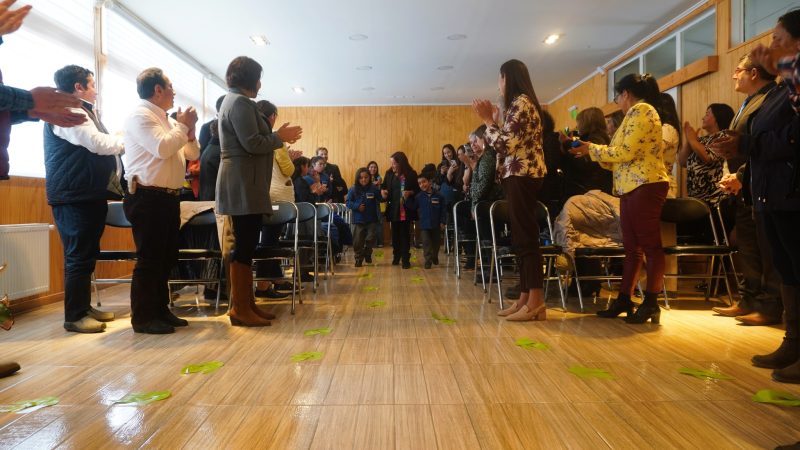 Emotiva licenciatura de Kinder se realizó en la Escuela Ramón Serrano de Torres del Paine