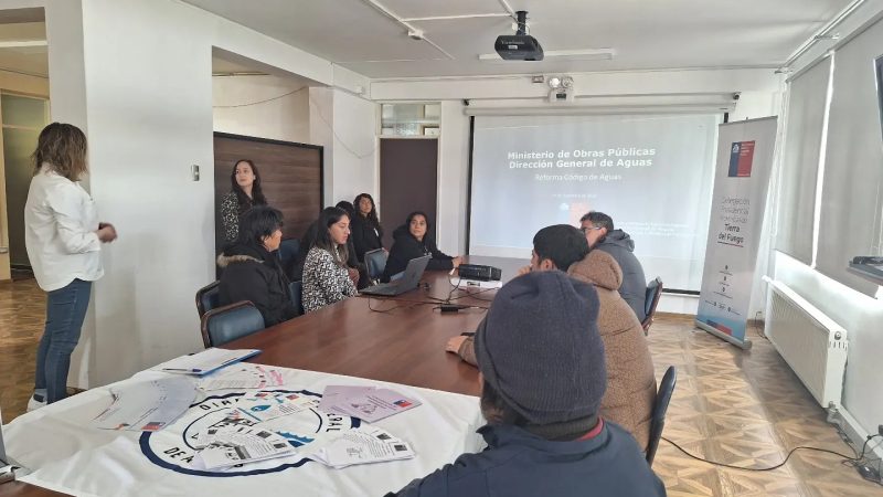 DGA del MOP realiza charla sobre Monitoreo de Extracciones Efectivas de Aguas Subterráneas y Superficiales en Porvenir