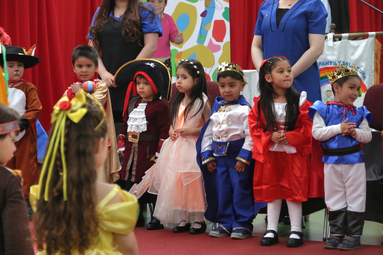 Delegación de Tierra del Fuego acompañó ceremonia de egreso de Jardín Infantil en Porvenir