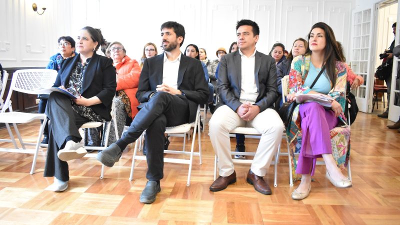 Concluye curso de Serigrafía del Programa Jefas de Hogar en Magallanes