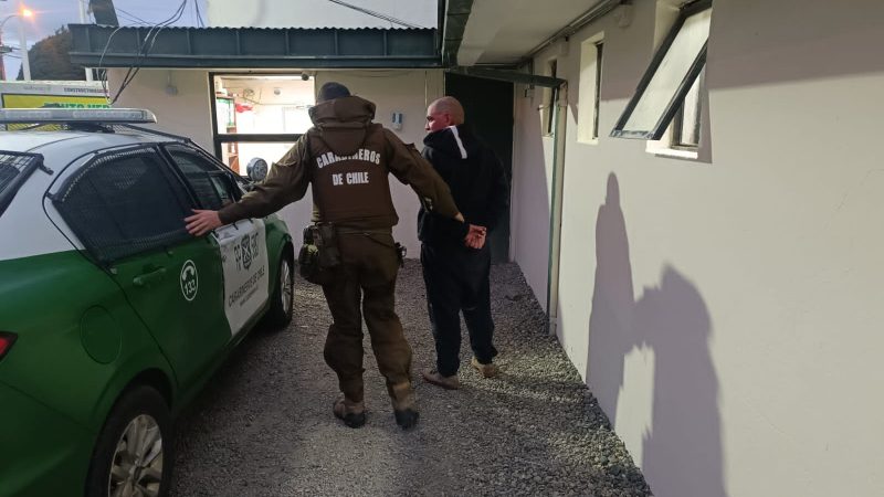 Dos detenidos por robo con violencia en el centro de Punta Arenas
