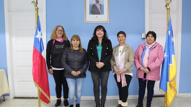 Directiva de Centro Chileno en Río Gallegos se reune con Delegada Provincial de Ultima Esperanza